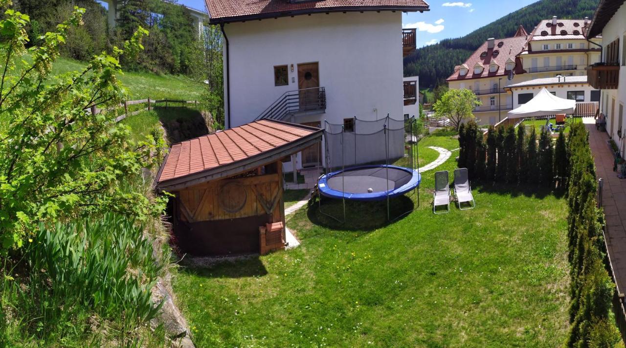 Apartments Ban Guggugg Colle Isarco Buitenkant foto